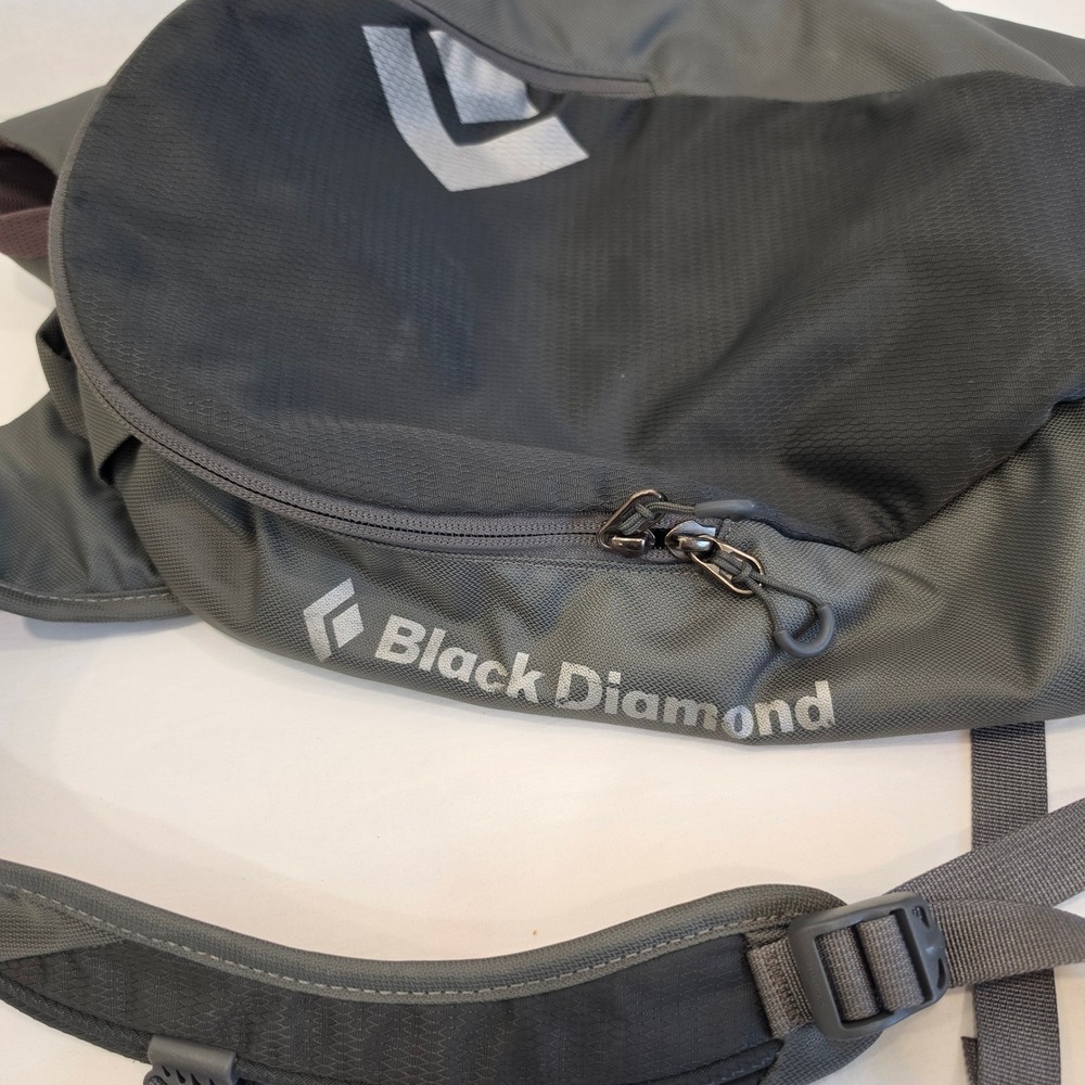 Black Diamond Gray Technical Hiking Daypack Backpack SKU 54B15